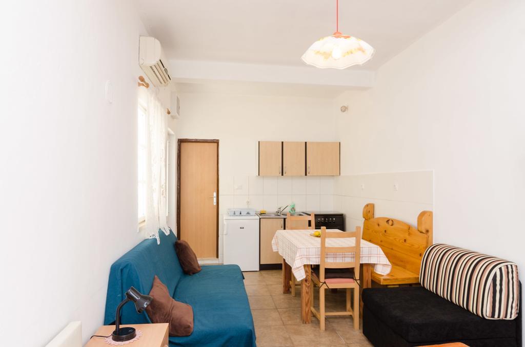 Apartments Felix Babino Polje Экстерьер фото